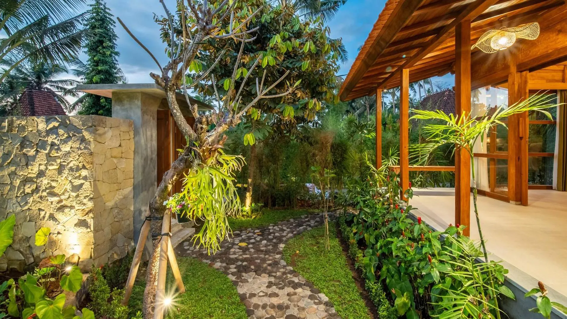 Kayu Haven - Calm And Luxurious Villa Ubud  0*, Ubud (Bali) Indonesia
