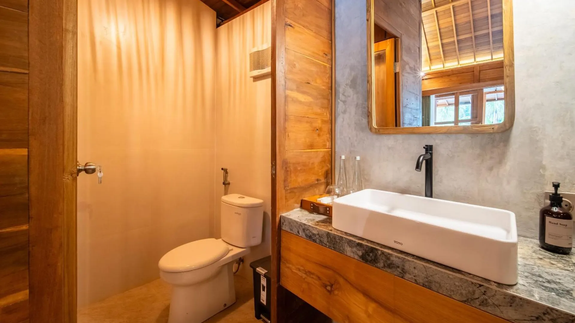 Kayu Haven - Calm And Luxurious Villa Ubud