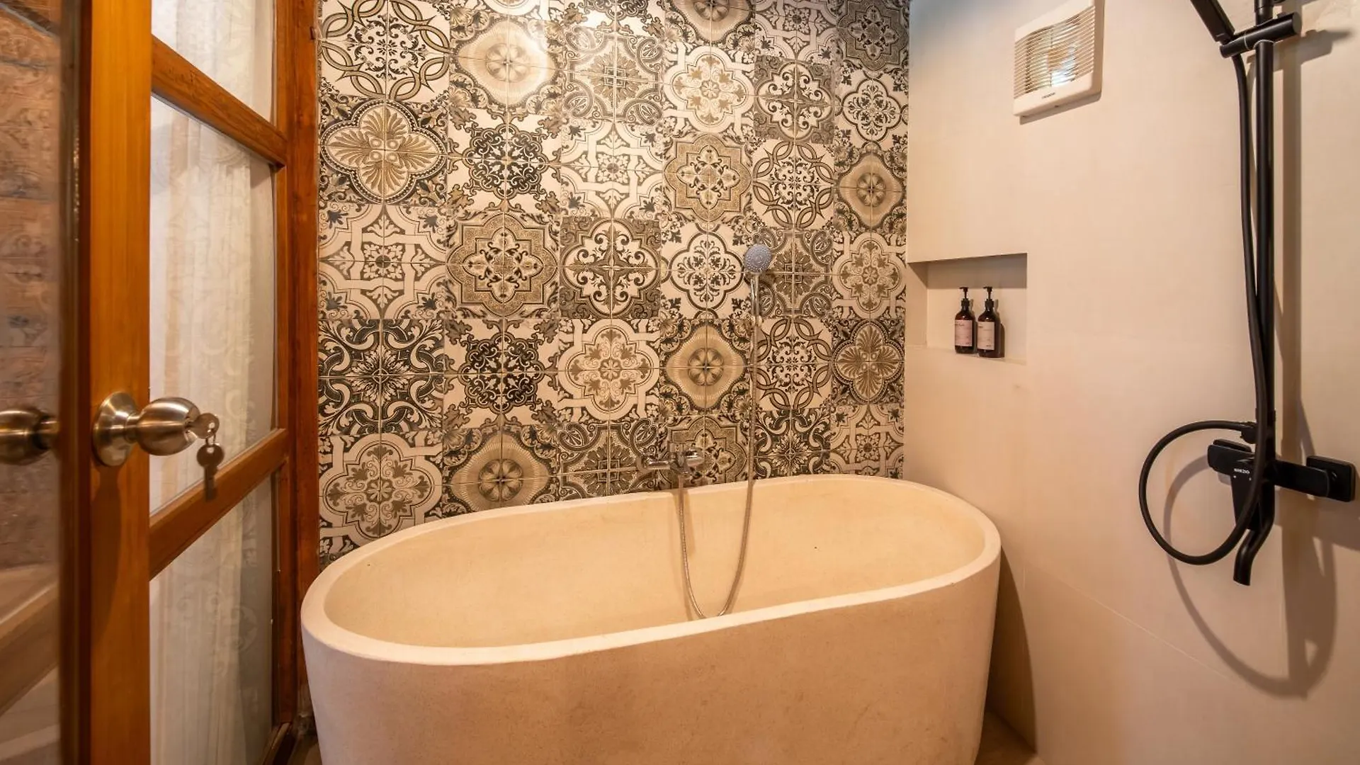 Kayu Haven - Calm And Luxurious Villa Ubud  Indonesia